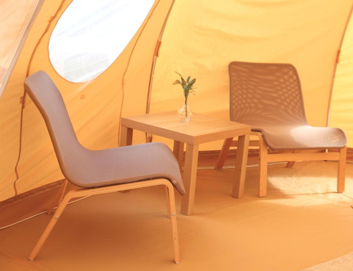 Отель Flore'S Garden Glamping Бран Экстерьер фото